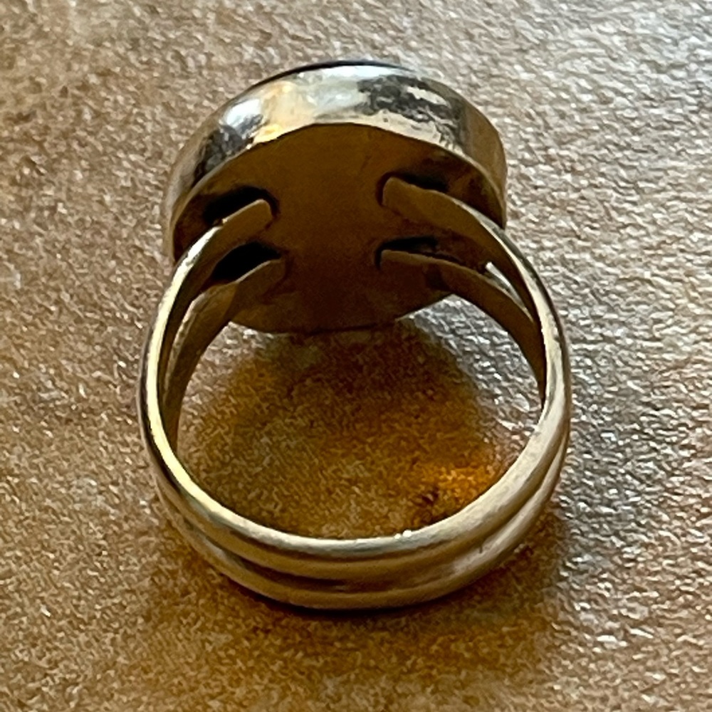 Sterling Silver Round Onyx Ring - Picture 4 of 6
